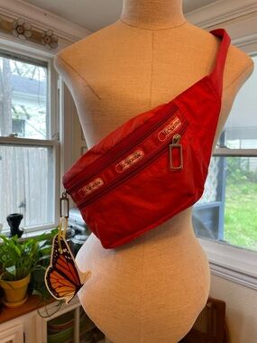 Lesportsac Red Nylon Waist/Belt Bag with Front Zip Pockets